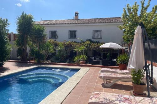 Cacin Villa | Lovely 10-Bed Villa with Private Pool & Garden