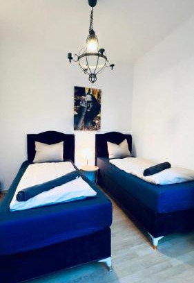 Klosterneuburg Apartment | Lovely 2BR for 5P Peaceful & Central Stay