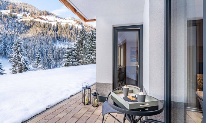 See Apartment | Lovely apartment for 14 people with WIFI, TV and terrace