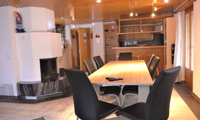 Adelboden Apartment | Lovely apartment for 8 guests with WIFI, balcony and pets allowed