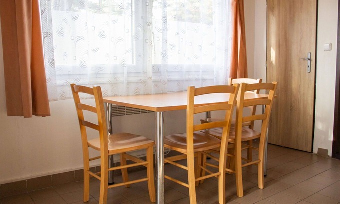 Hradec Kralove House | Lovely apartment in villa for 12 guests with WIFI, TV, patio, pets allowed and parking