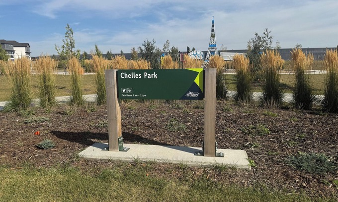 St. Albert House | Lovely Executive Home - Long Stays - Garage Parking - Near WEM