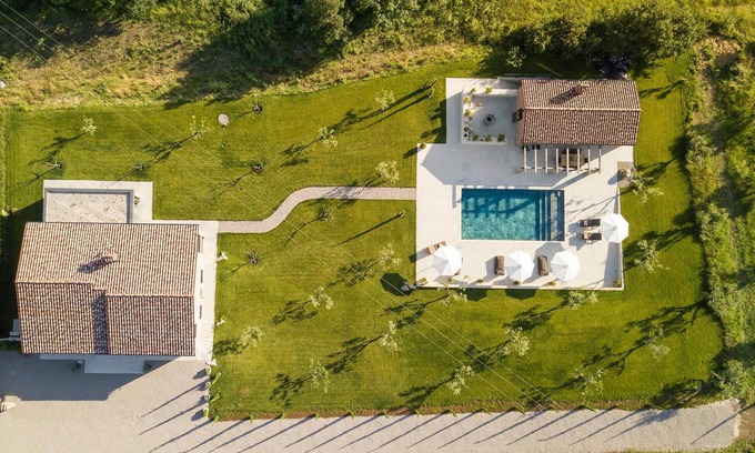 Boljun House | Lovely home in Boljun with sauna