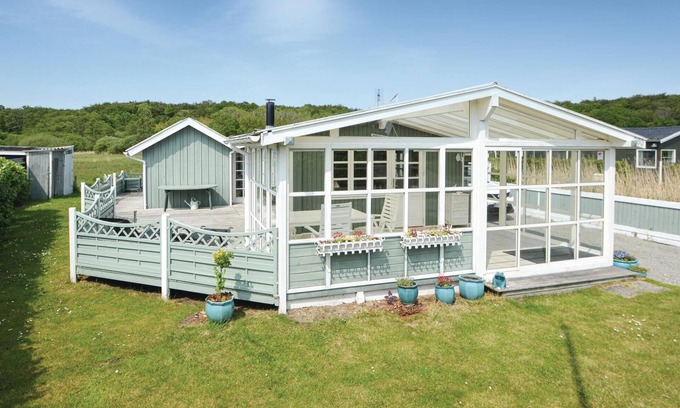 Hejsager Strand House | Lovely home in Haderslev with kitchen