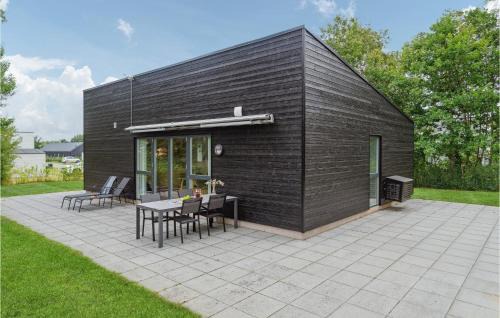 Snogebaek House | Lovely Home In Nexø With Wifi