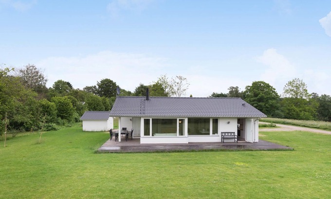 Olsted House | Lovely home in ølsted with kitchen