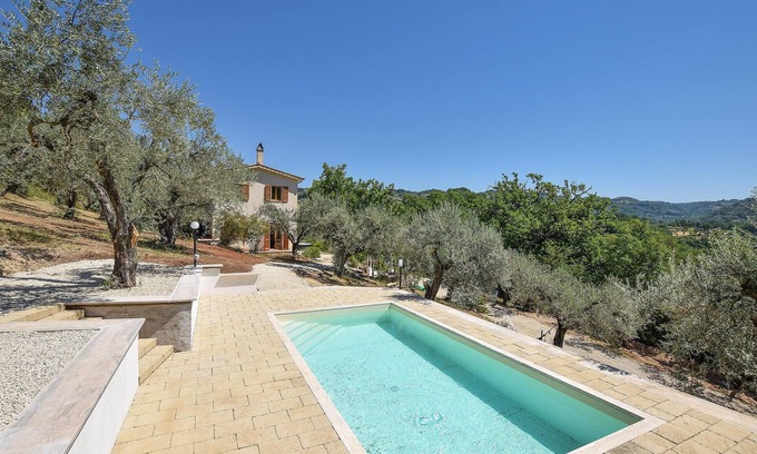 Toffia House | Lovely home in Toffia