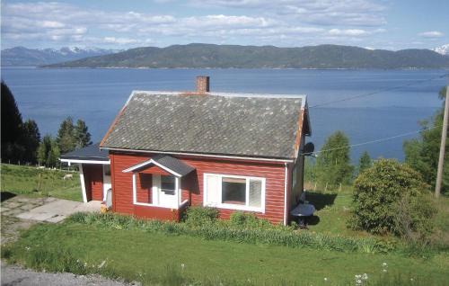 Vestnes House | Lovely Home In Vågstranda
