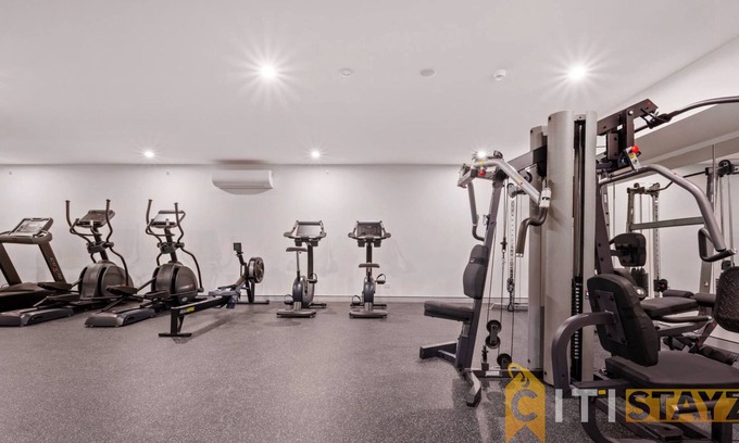 Lyneham Apartment | Lovely in Lyneham - 1bd 1bth Apt