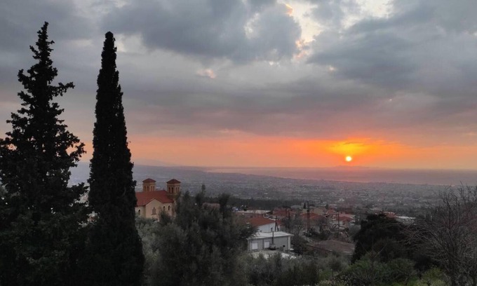 Patras Apartment | Lovely Modern Studio in Romanos Patras, Greece