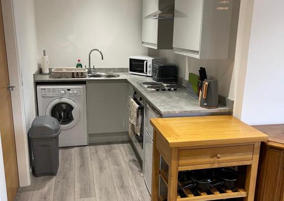 Formby Apartment | Lovely, Sleeps 8, Cafe Bars, Central Formby
