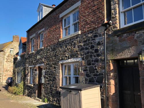 Berwick-upon-Tweed House | Lower Bamburgh View