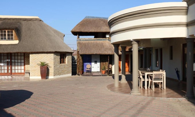 Phuthaditjhaba House | Lucette Boutique Guesthouse