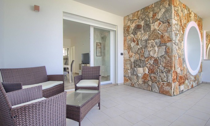 Marina San Gregorio House | Luci Front Beach House