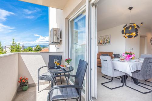 Kastel Sucurac Apartment | Lucy Amor