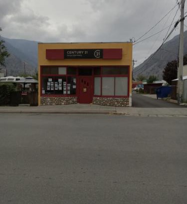 Okanagan-Similkameen Apartment | Luisa's guest suite