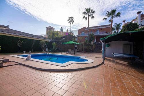 Alhaurin de la Torre Villa | lujosa villa en Alhaurin de la Torre 7 dormitorios