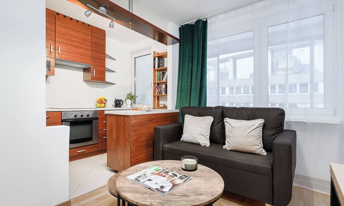 Centrum Apartment | Lumina opposite the Palace of Culture