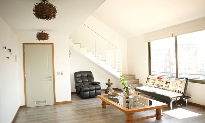 Nunoa Apartment | Luminoso y espectacular Loft en último piso con jacuzzi