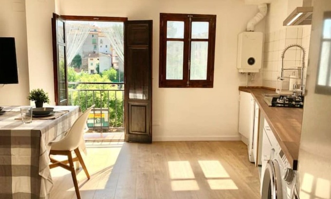 Montan Apartment | Luminous apartment in Montan (Montanejos)