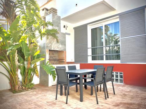 San Jose House | Lunamar
