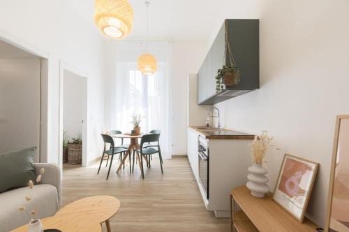 Ponte Seveso Apartment | Luni 4 - Design trilo suite -M3- 8 min dal Duomo