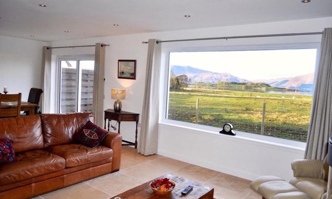 Appin House | Lurach House