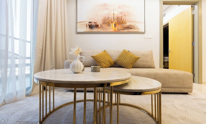 Sheikh Zayed Road Apartment | Lux 2BR Aykon Escape in Business Bay