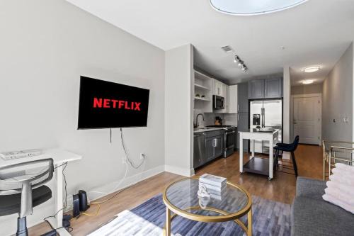 Charlotte Apartment | Luxe 1BR Suite in Waverly Charlotte NC