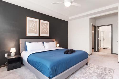 North Raleigh Apartment | Luxe King 3 Bedroom Suite North Raleigh