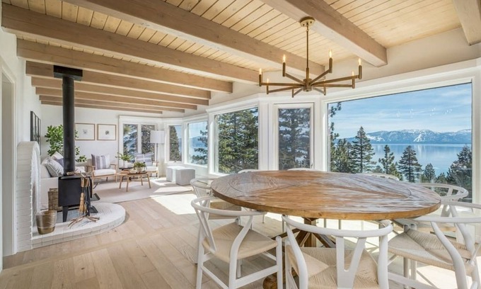 Meeks Bay Cabin | LUXE ✶ Lakeview Retreat | King Bed⚡️WiFi✶Long Stays