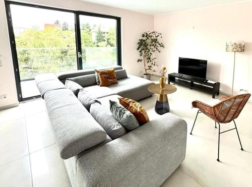 Kirchberg Apartment | Luxembourg Kirchberg Two Bedroom Apartment City Center-parking