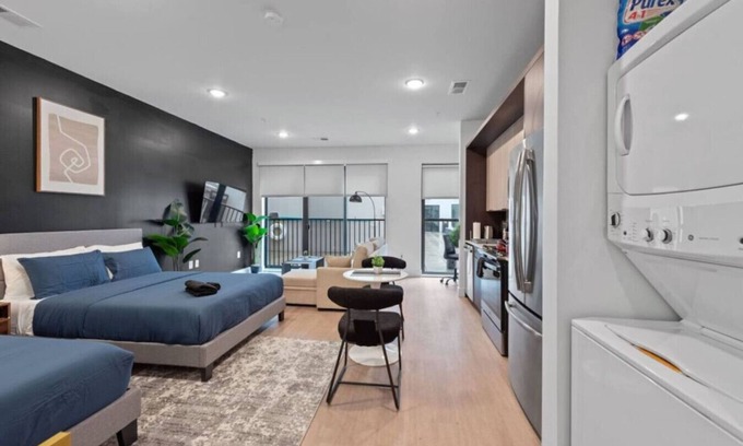 Pendleton Apartment | Luxurious 2 Bed Suite—in OTR Cincinnati!