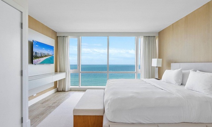 South Beach Condo | Luxurious 3/3 Direct Ocean at 1 Hotel & Homes