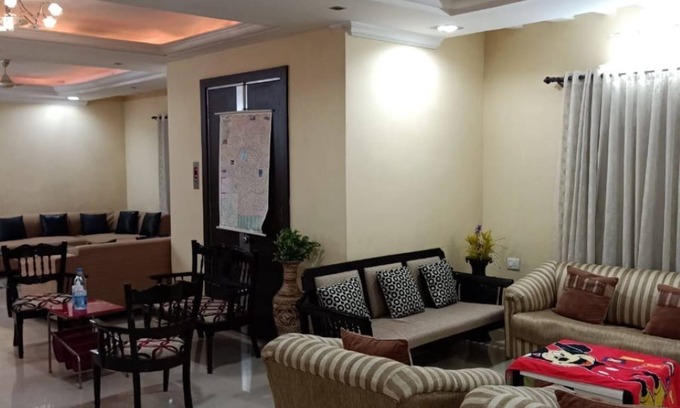 Begumpet Apartment | Luxurious 4 Bedroom Entire Apartment