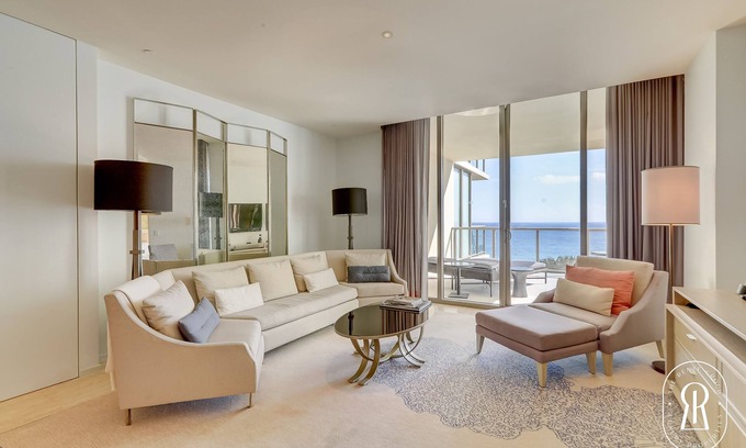 Bal Harbour Condo | Luxurious 5 Star Beachfront Paradise 2 Balconies