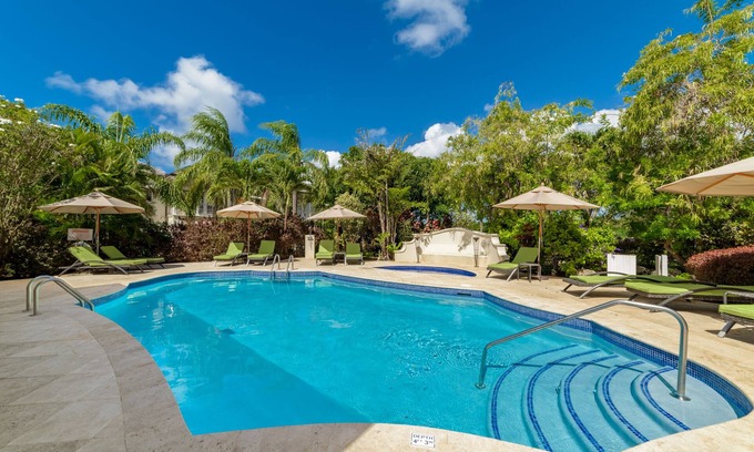 Prospect Villa | Luxurious and comfortable 3 bedrooms villa in a resort