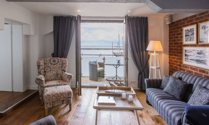 Barth Apartment | Luxurious and stylish vacation apartment