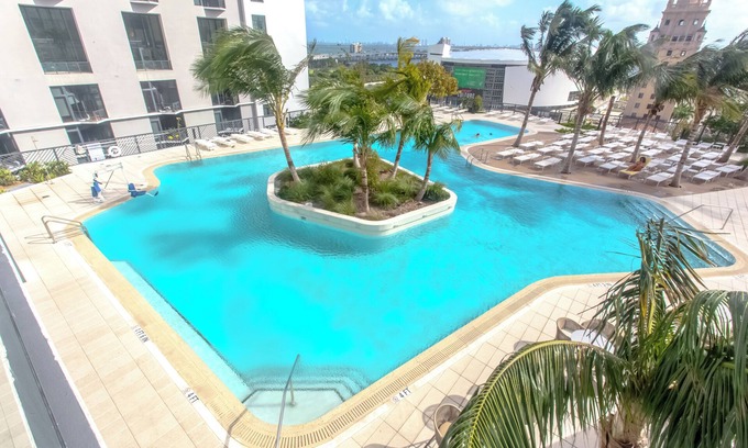 Downtown Miami Apartment | Luxurious Downtown Escape