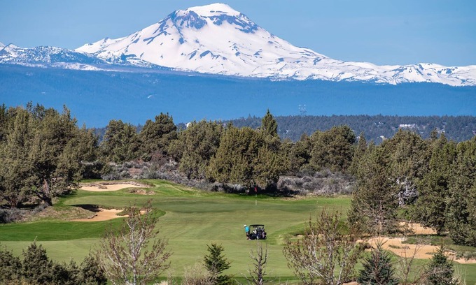 Pronghorn House | Luxurious One Bedroom Vacation Rental at Pronghorn Resort in Bend, Oregon