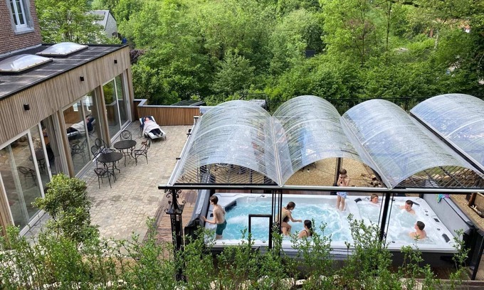 Gesves Villa | Luxurious villa with heated pool
