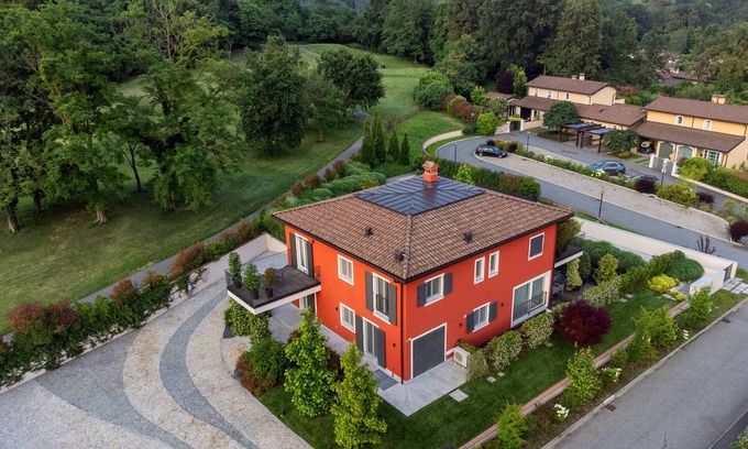 Bogogno Villa | Luxurious Villa with Private Pool and Garden Inside Bogogno Golf Club