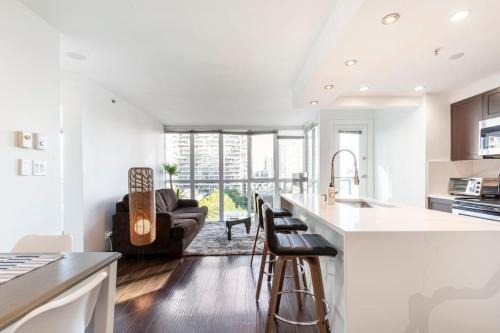 Downtown Vancouver Apartment | Luxury 2-bedroom condo beach side Yaletown