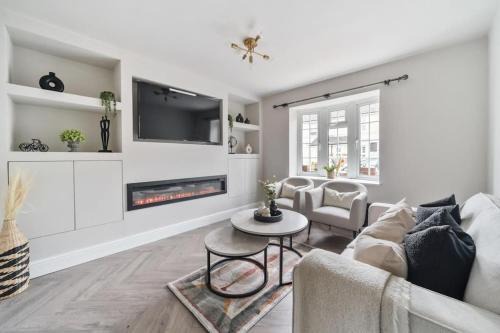 Royal Tunbridge Wells Apartment | Luxury 3 Bed House in Central Tunbridge Wells Sleeps 10