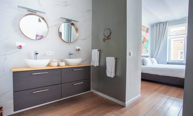 Brussels Apartment | Luxury 4-suites Loft in Brussels-Loft Des Artistes-