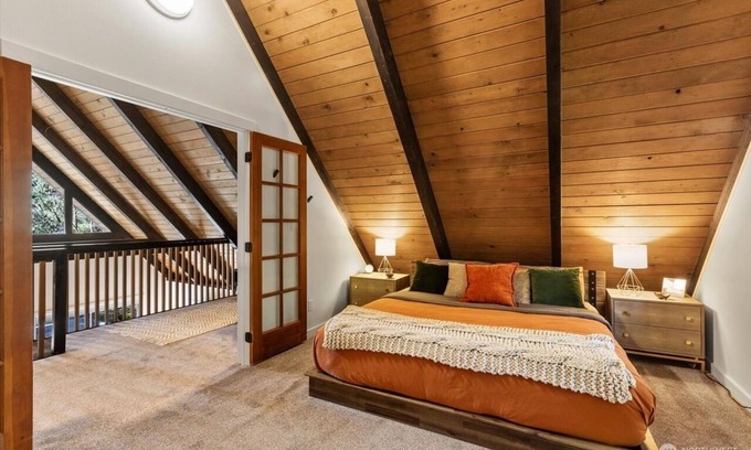 Skykomish Cabin | Luxury A-Frame with Hot Tub! 15 Mins to Stevens Pass - Misty Mt. Haus