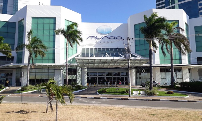 Caminho das Arvores Apartment | Luxury apartment Mundo Plaza