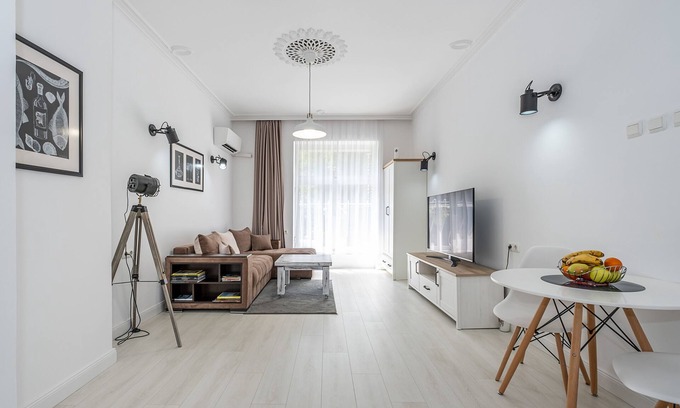 Varna City Centre Apartment | Luxury apARTment By The Sea + FREE PARKING+HBO+Netflix