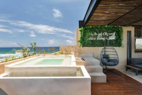 Tulsayab Apartment | Luxury Beachfront Penthouse With Private Pool