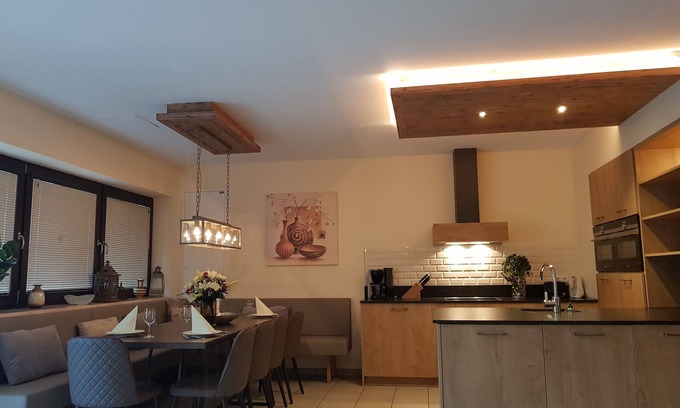 Kaprun Apartment | Luxury & cosiness on 140 m2, near centre of Kaprun
